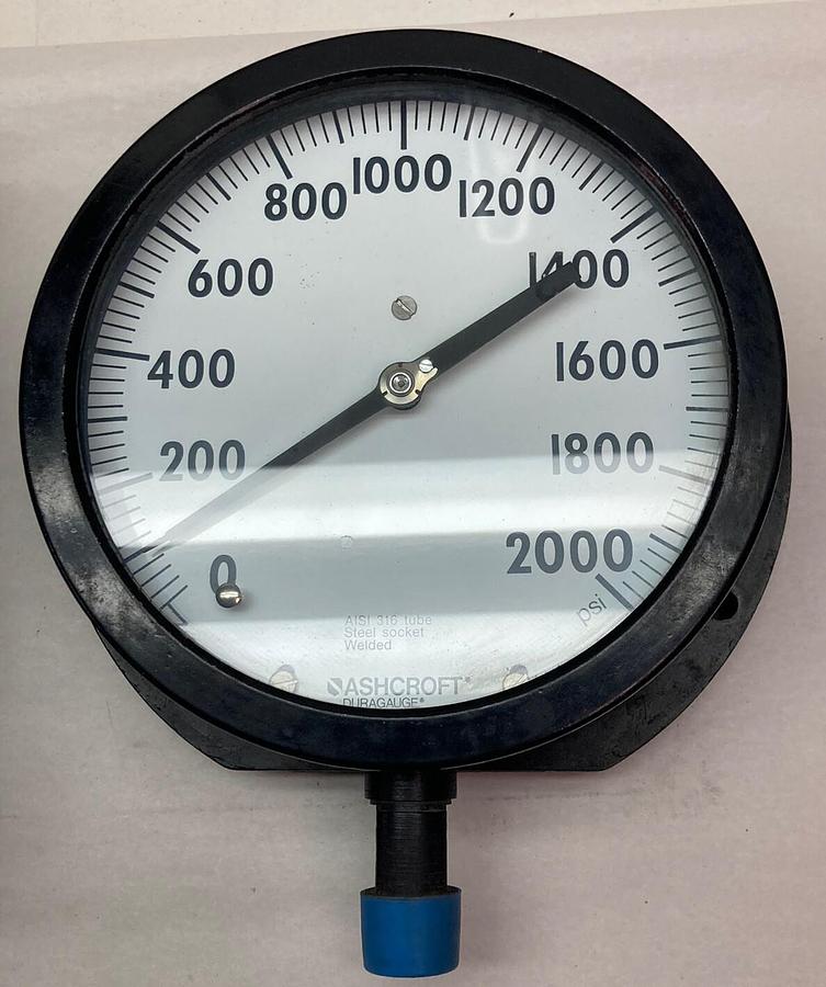 Used Ashcroft,60-1379RTS-04L,Duragauge Solid Front Size 6 1/2NPT 0-2000PSI