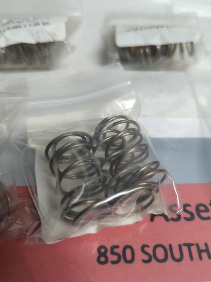 GARDNER SPRINGS,36115GS,PREC. COMP. SPRING LOT OF 25PCS NOS