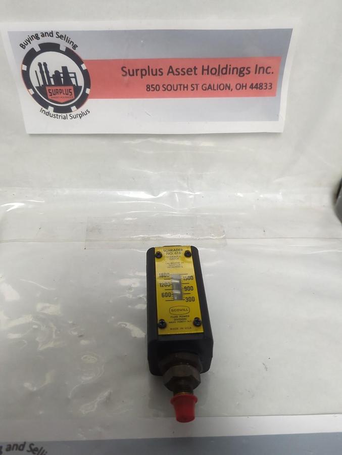 Used SCHRADER,618,HYDRAULIC PRESSURE GAUGE 300-1800 PSI PRE-OWNED