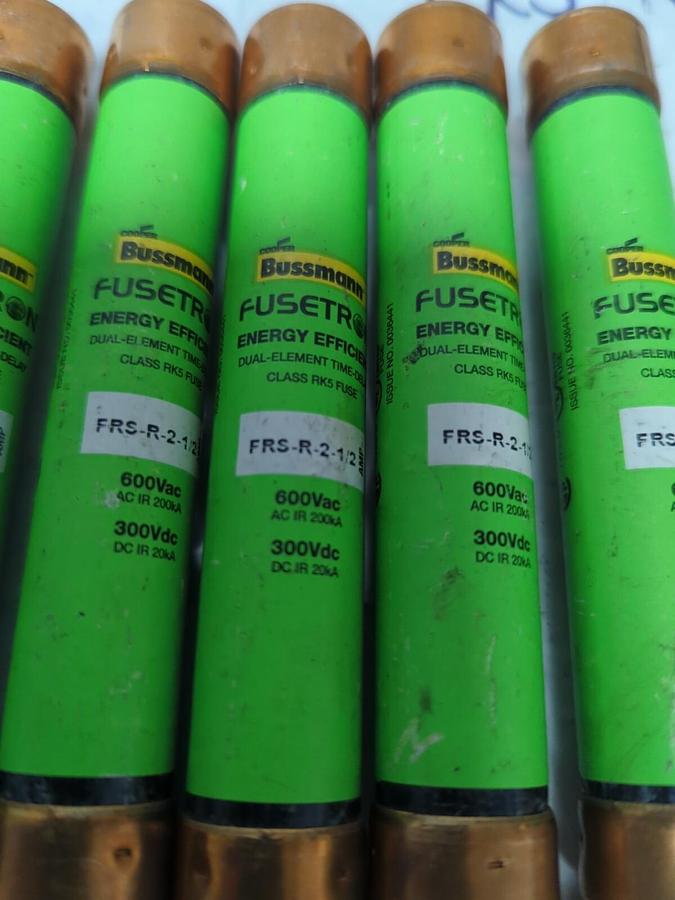 Used COOPER BUSSMANN,FRS-R-2-1/2,FUSETRON 2-1/2 AMP FUSE LOT OF 5 PRE-OWNED