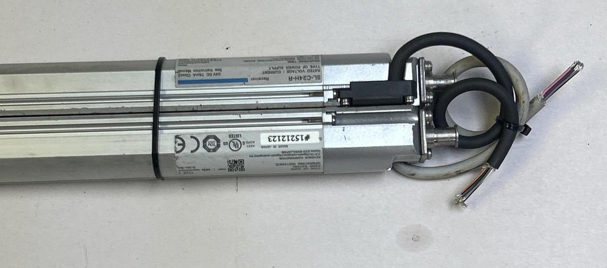 Used KEYENCE,SL-C24H-T / SL-C24H-R,TRANSMITTER & RECEIVER LIGHT CURTAIN SET