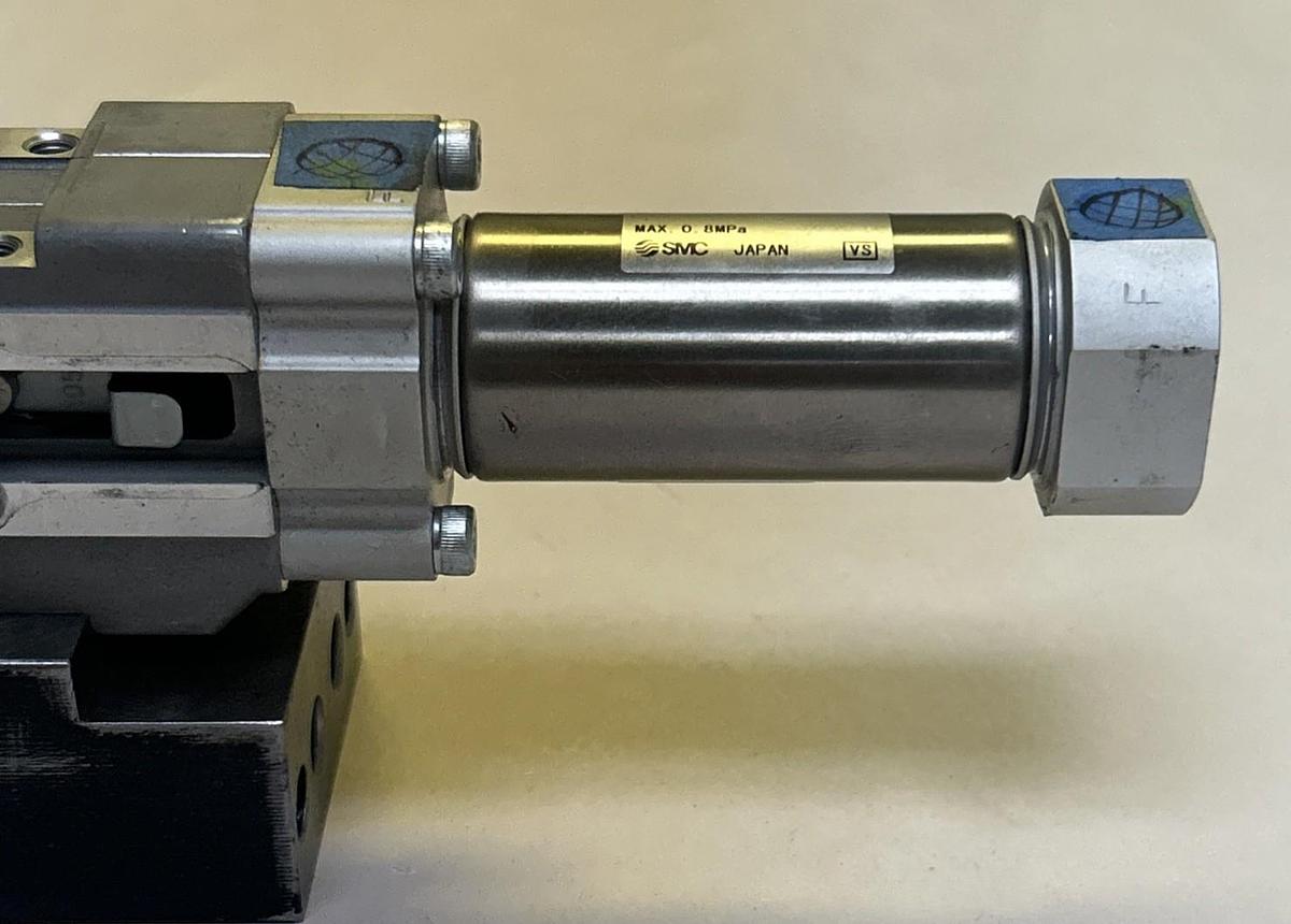 Used SMC,CKZT25-105-DCL781E,PNEUMATIC CLAMP CYLINDER