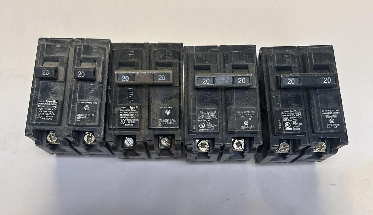 Used SIEMENS,B220,CIRCUIT BREAKER 20A 120/240V 2P LOT OF 4