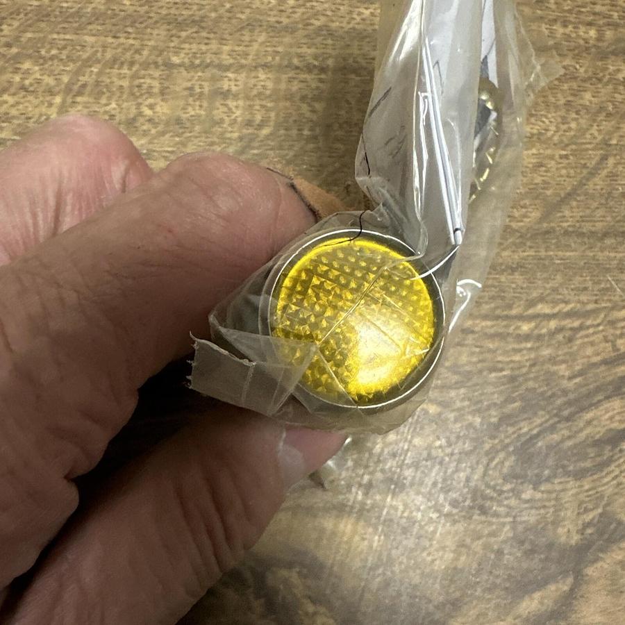 Used Dialight,556-1707-304F,Panel Mount Indicator LED Light Amber