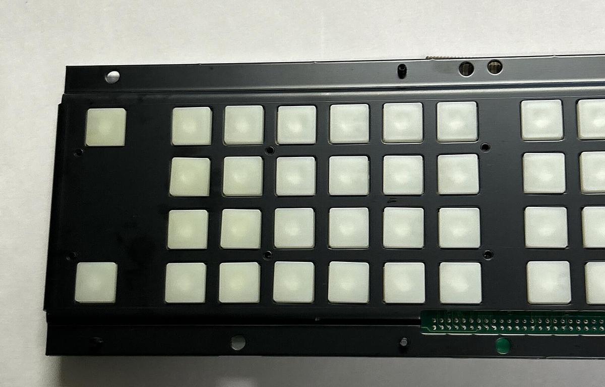 Used FUJITSU,N860-3112-T001,KEYBOARD