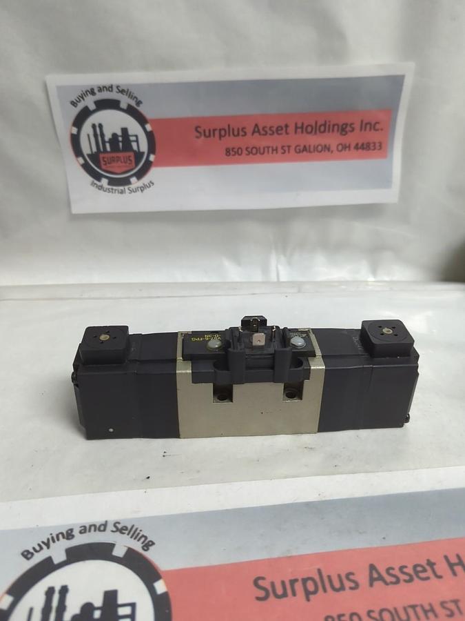 Used SMC,VS7-6-FPG-D-3N,SOLENOID VALVE DC24V PRE-OWNED