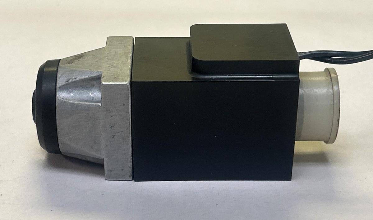 Used REXROTH,WU35-0-A,SOLENOID VALVE COIL 120V 46VA