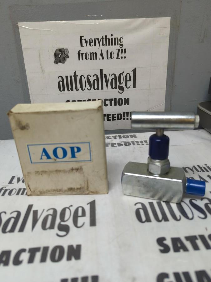 AOP,8D-42-145,NEEDLE VALVE 1/4 INCH NPT MALE X FEMALE 6000 PSI  NOS