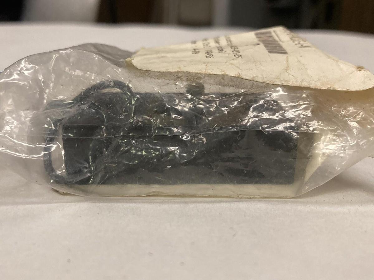 Used Festo,PBL-3/8-D-MIDI-L-NPT,Sub-Base