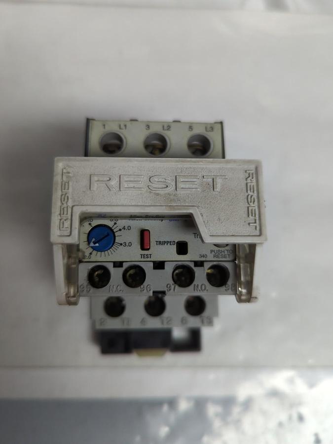 Used ALLEN BRADLEY,592-A2ET,SERIES A OVERLOAD RELAY WITH 193-BPM2 PRE-OWNED