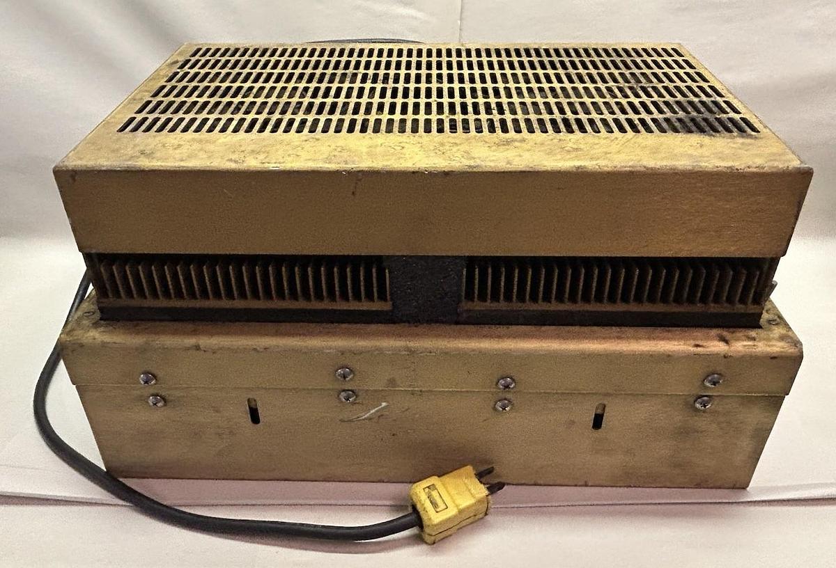 Used Teca,AHP-1801X,Thermoelectric Air Conditioner 115/230Vac 6.25/3.50A 50/60Hz