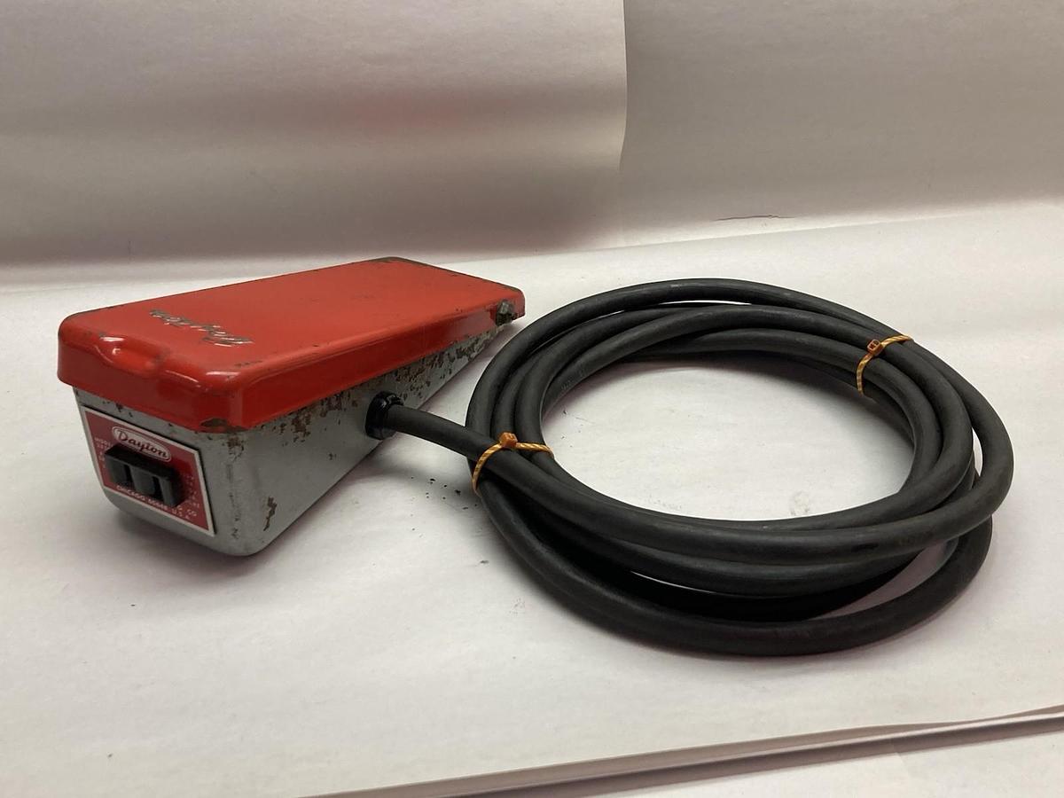 Used Dayton,Model 2X589,Foot Switch