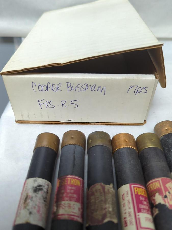 Used COOPER BUSSMANN,FRS-R-5,FUSETRON 5 AMP FUSE LOT OF 17 PRE-OWNED