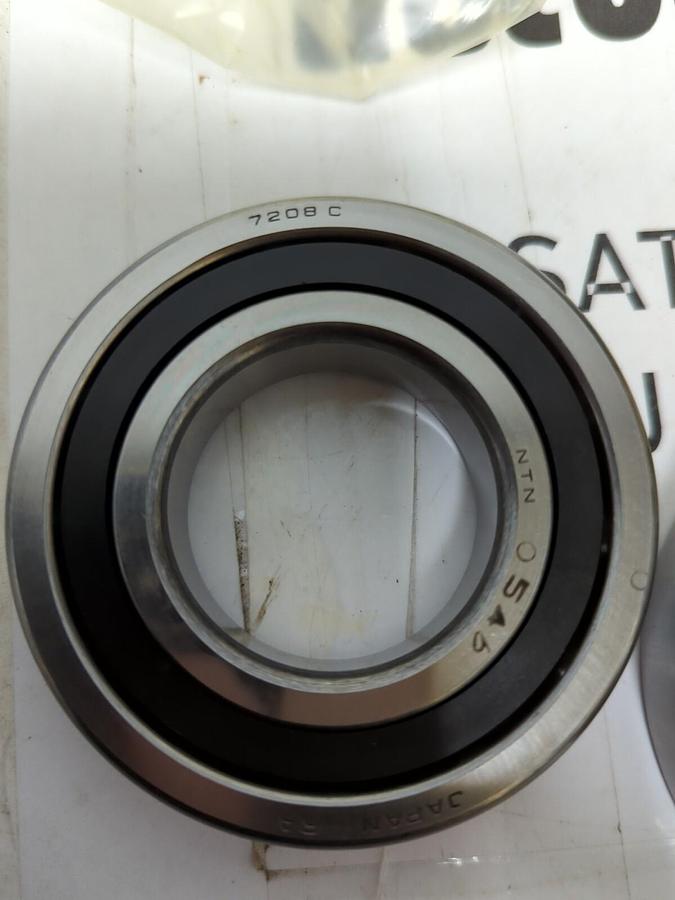 NTN,7208CDB/GNP4,SUPER PRECISION ANGULAR CONTACT BEARING NOS