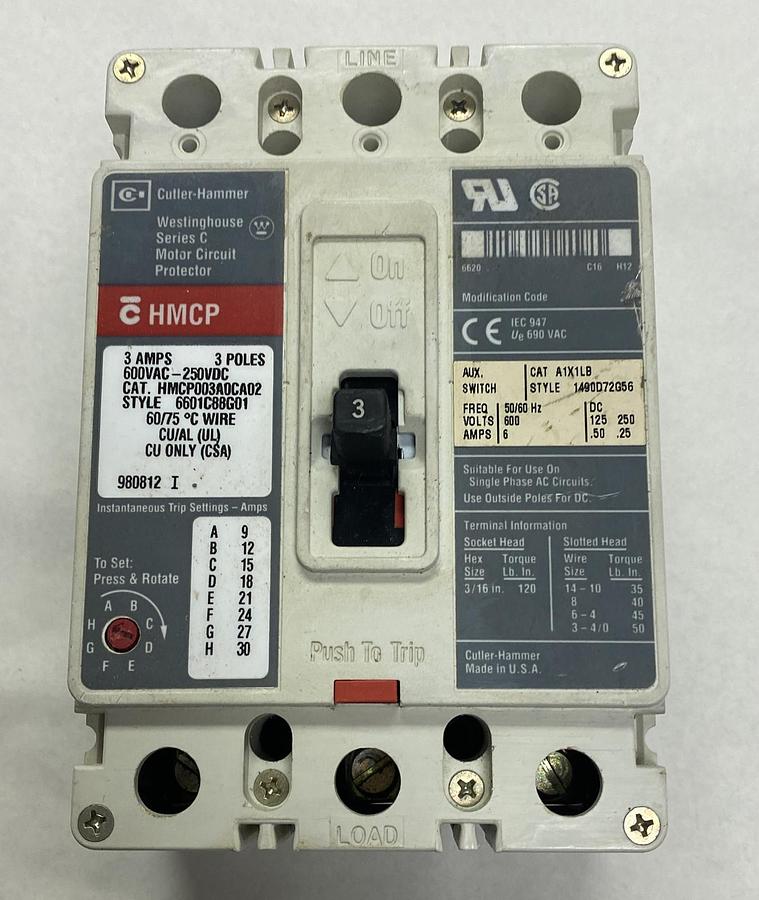 Used CUTLER HAMMER,HMCP003A0CA02,CIRCUIT BREAKER 3A 600V 3 POLE
