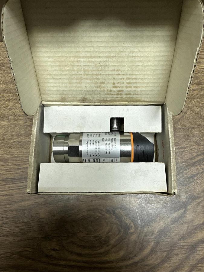 Efector,PN7302,Pressure Sensor