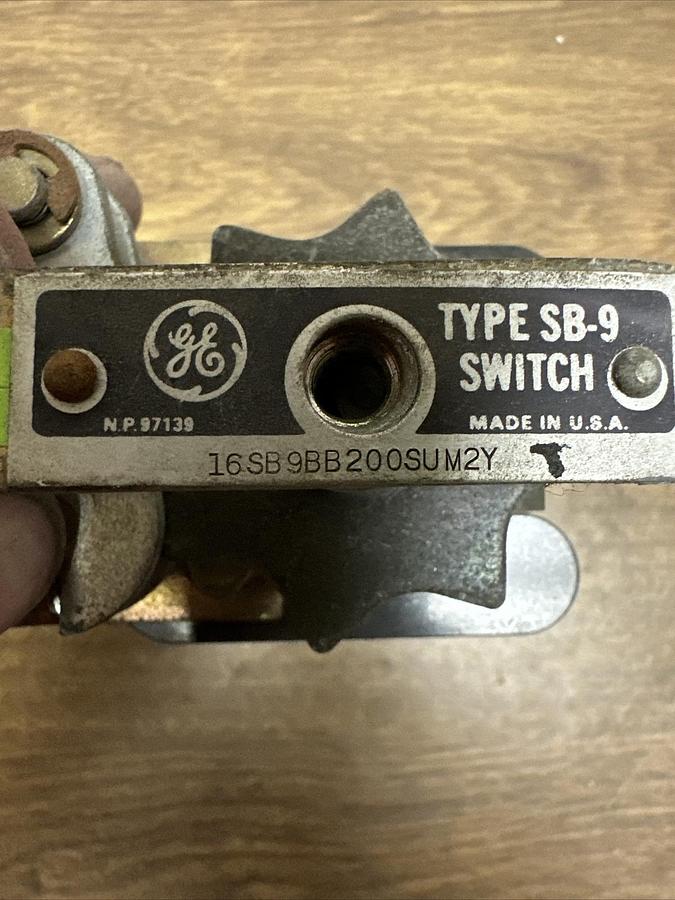 Used General Electric,16SB9BB200SUM27,SB-9 Rotary Switch