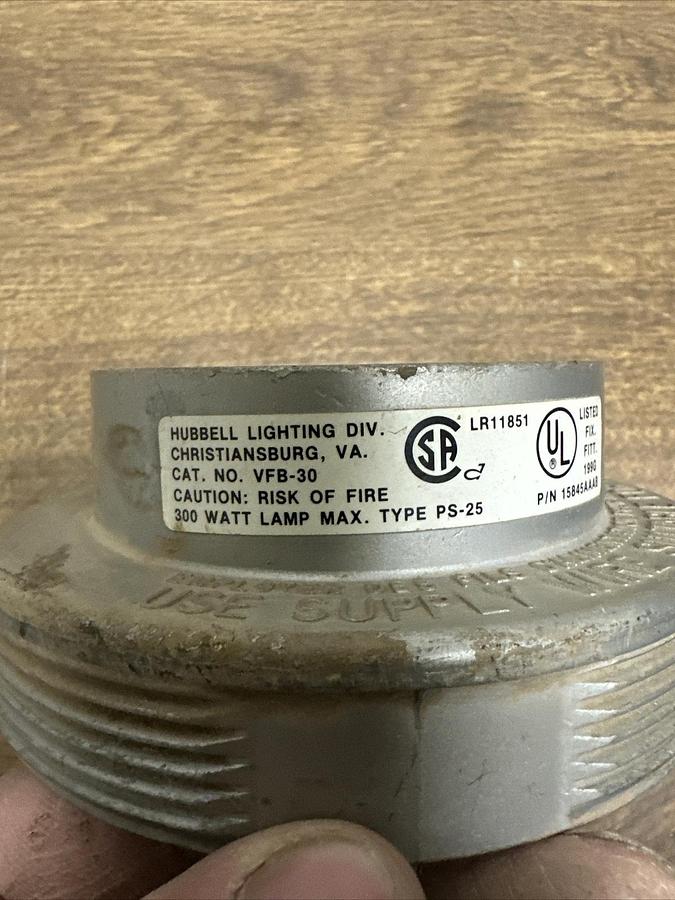 Used Hubbell,VFB-30,Light Fixture