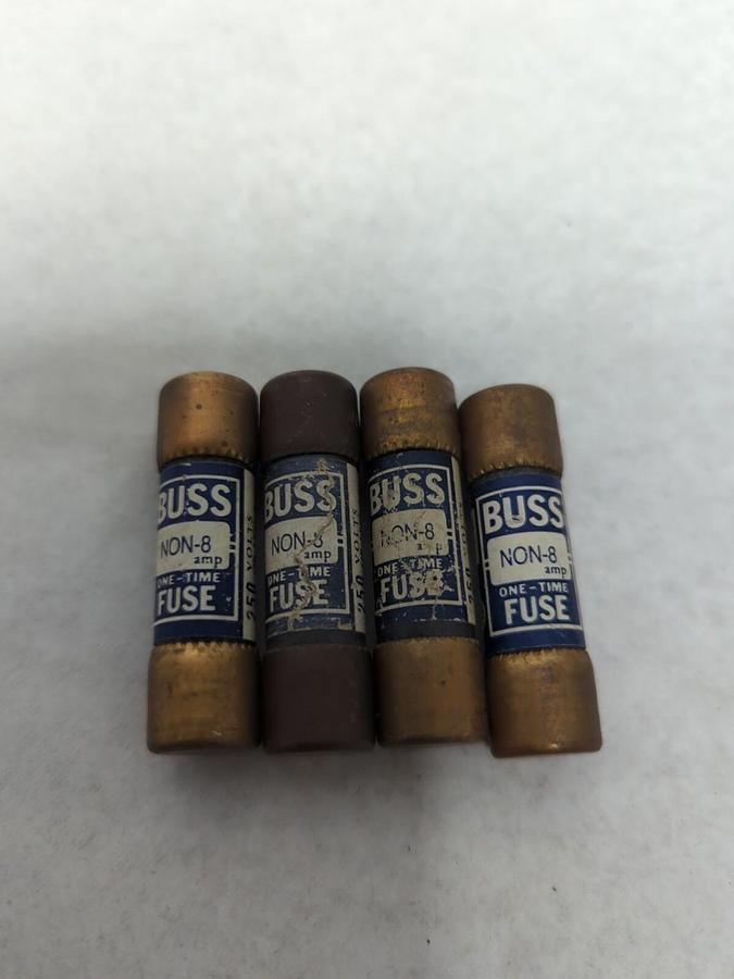 Used COOPER BUSSMANN,NON-8,ONE-TIME 8 AMP FUSE LOT OF 4 PRE-OWNED