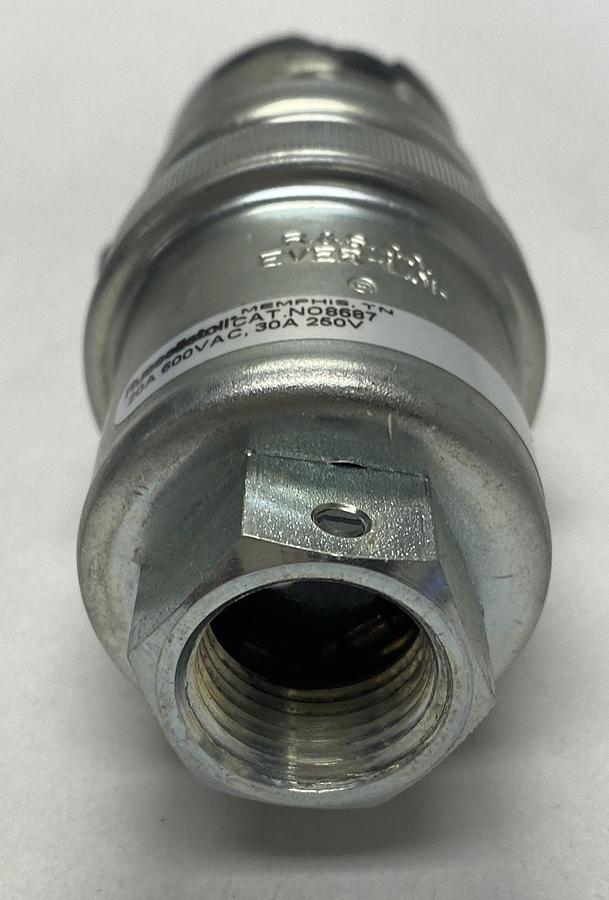 RUSSELLSTOLL,8687,CONNECTOR PLUG NEW NO BOX
