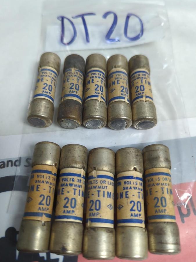 Used SHAWMUT,OT20,ONE-TIME 20 AMP FUSE LOT OF 10 PRE-OWNED
