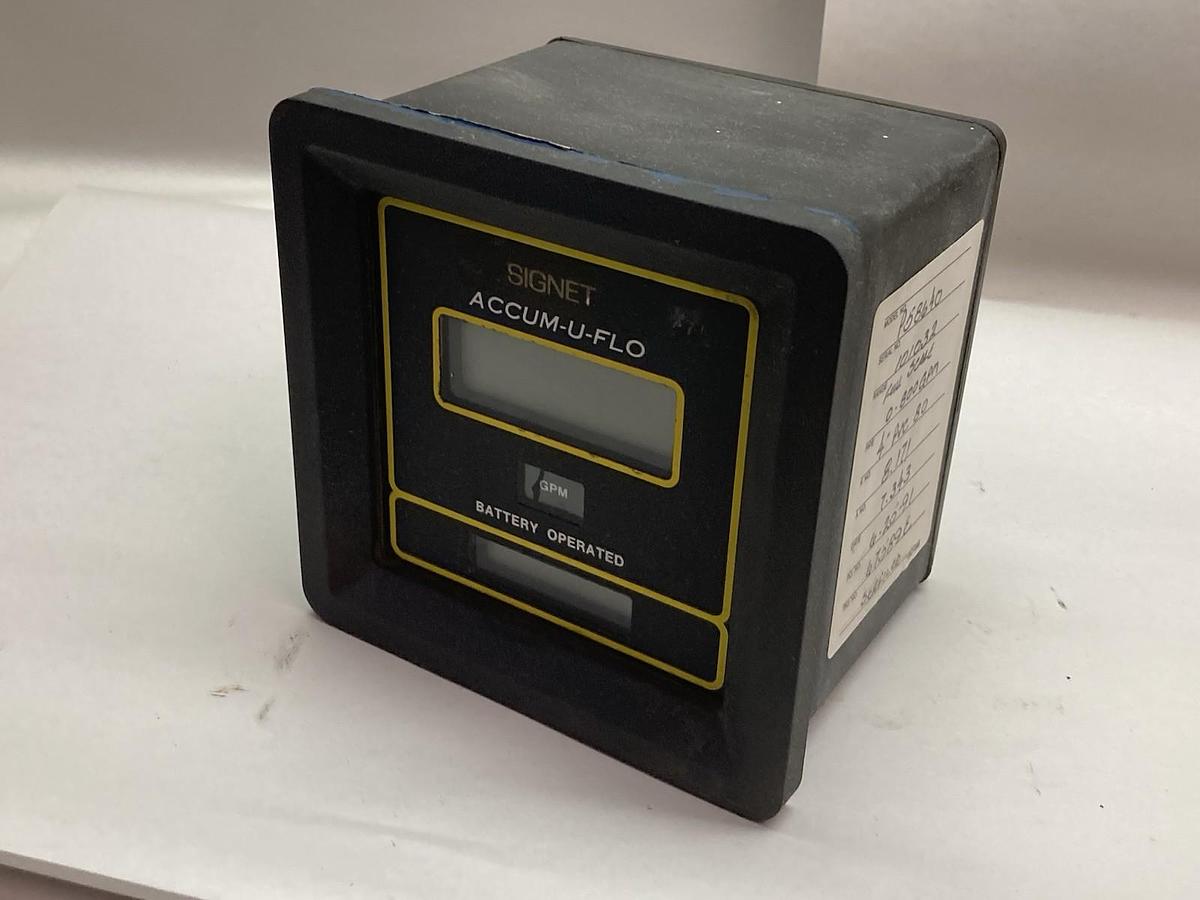 Used Georg Fischer Signet,P58640,Accum-U-Flo Liquid Flow Totalizer and Meter