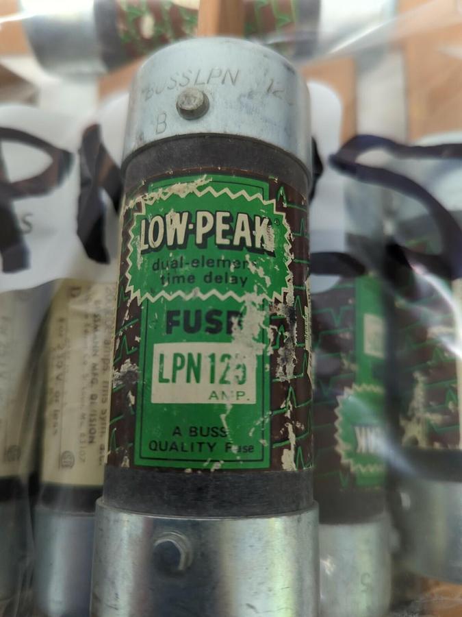 COOPER BUSSMANN,LPN125,CLASS K5 FUSE LOT OF 7 NOS