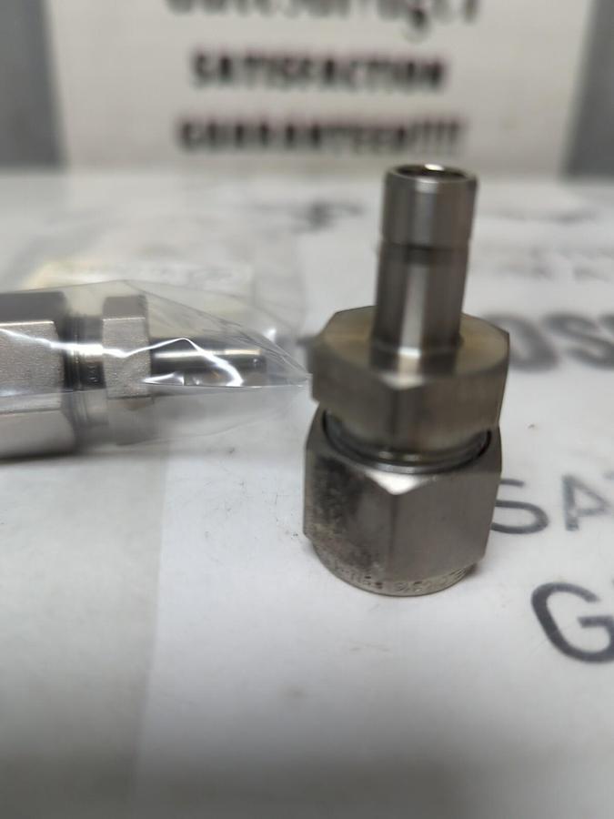 SWAGELOK,SS-810-R-6,1/2TX3/8TA REDUCER LOT OF 2 NOS