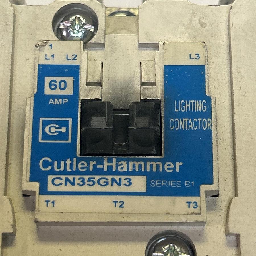 Used CUTLER-HAMMER,CN35GN3,LIGHTNING CONTACTOR 60A