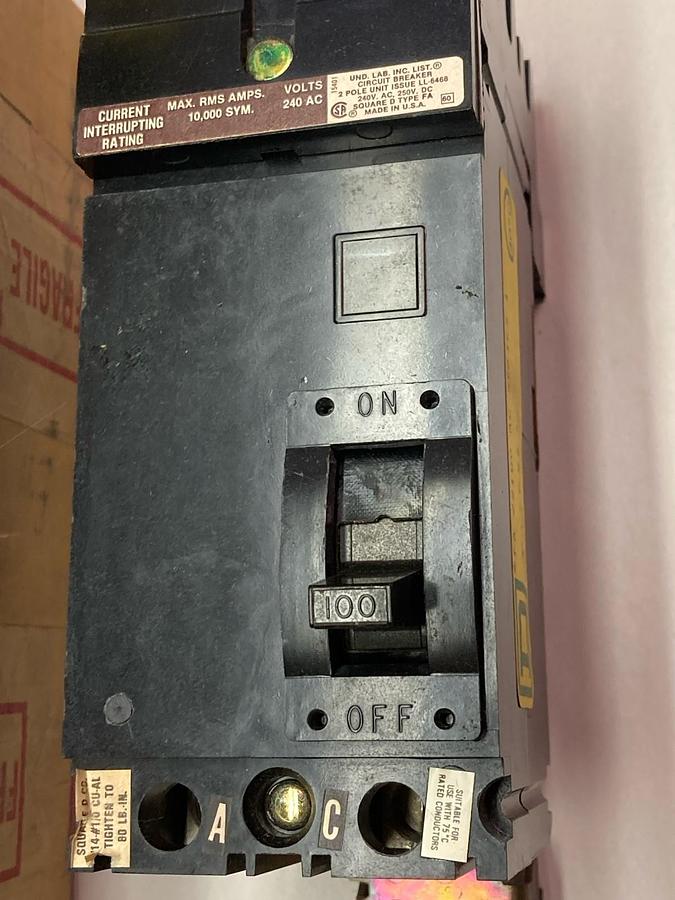Square D,FA 22100-AC,2-Pole Circuit Breaker 100A 240Vac