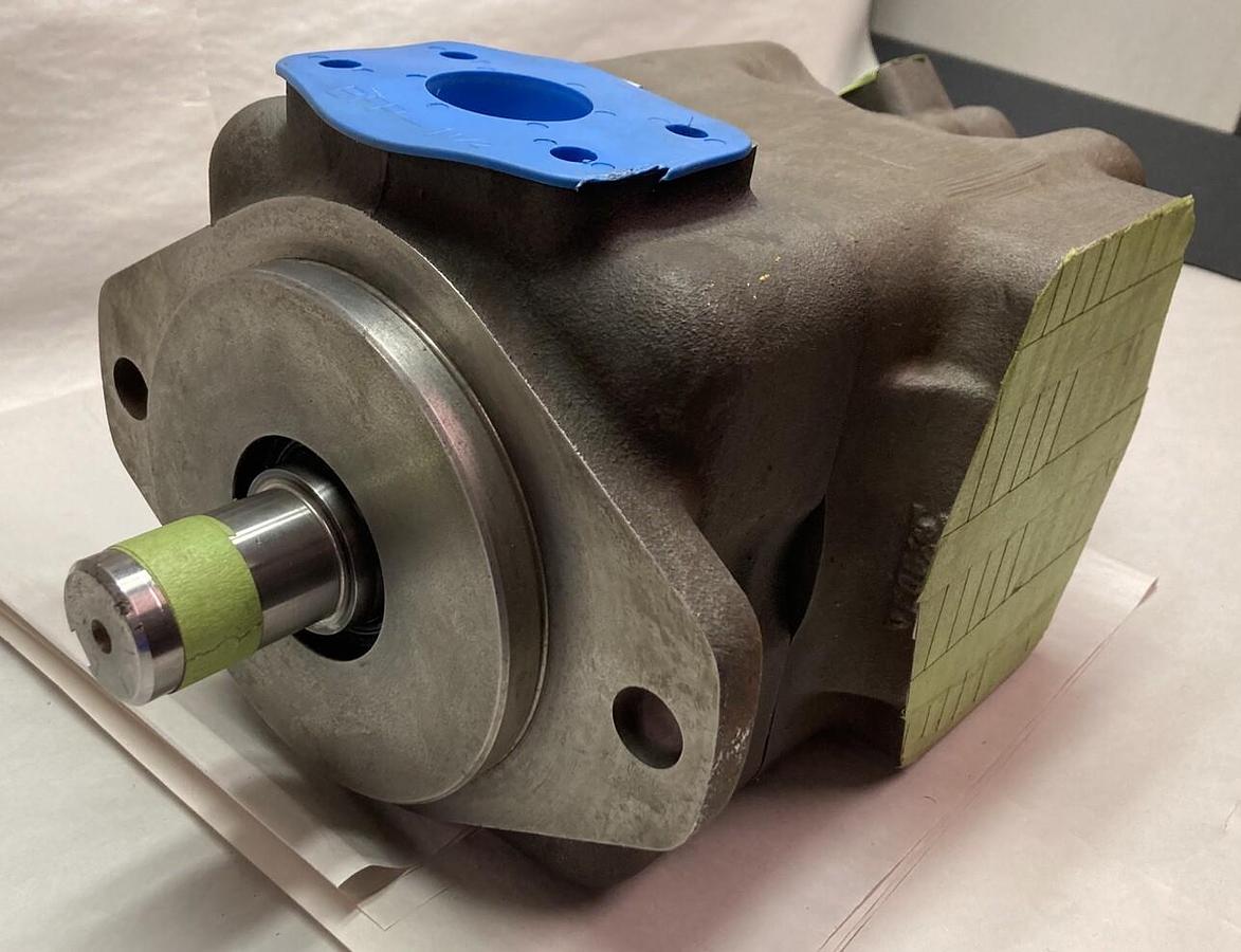 Used Vickers,02-137399,Vane Pump 4520V60A14-1DD22