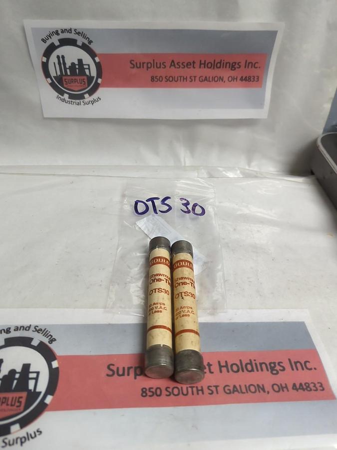 Used GOULD SHAWMUT,OTS30,ONE-TIME 30 AMP FUSE LOT OF 2 PRE-OWNED