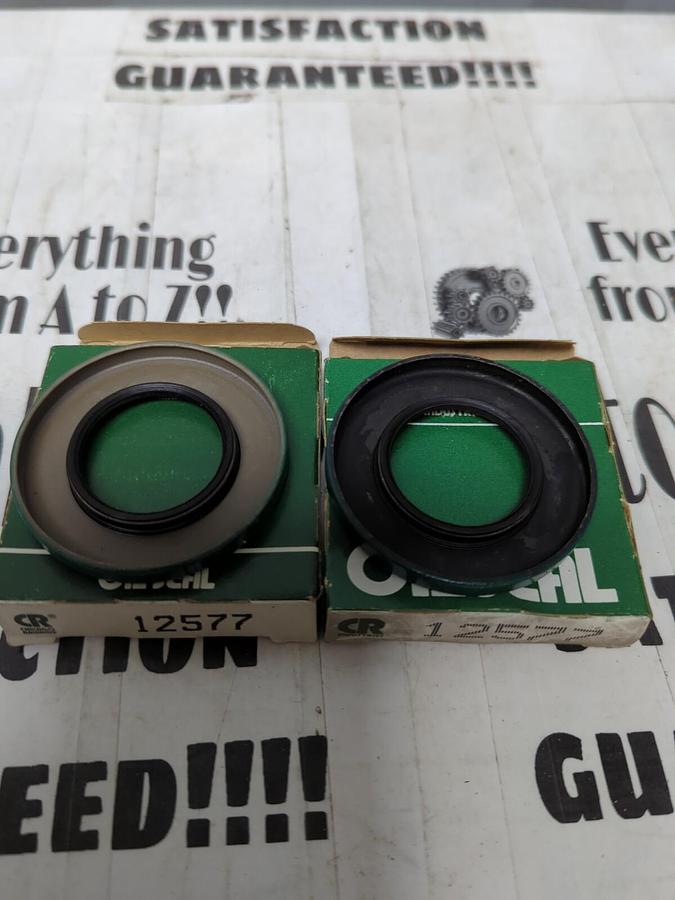 CHICAGO RAWHIDE,12577,OIL SEALS LOT OF 2 NOS