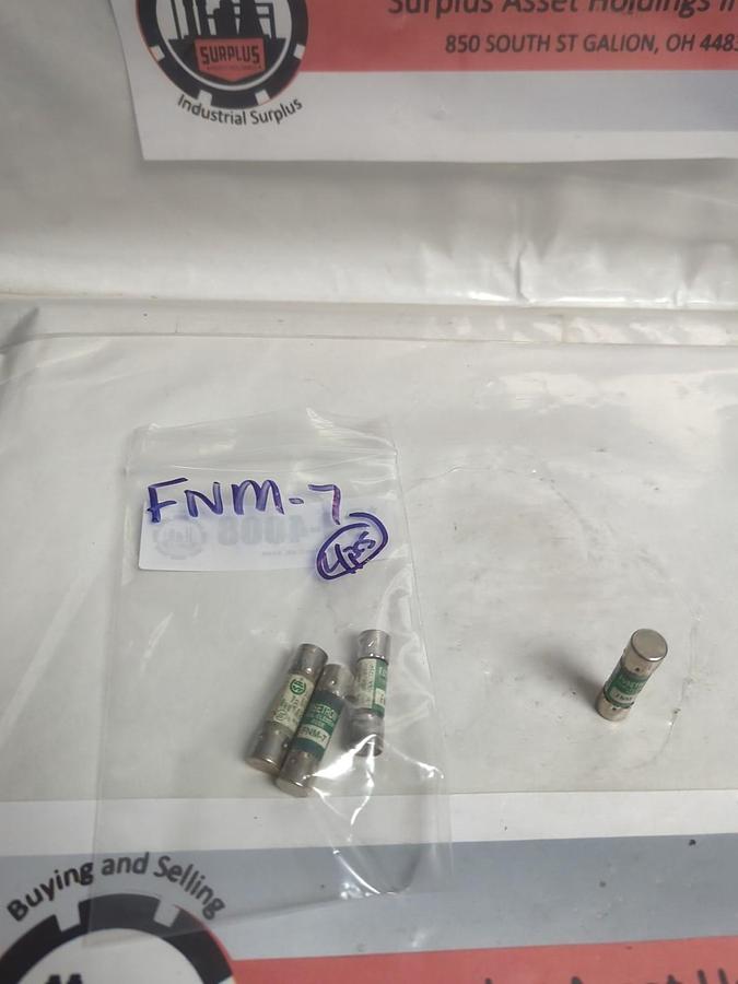 Used COOPER BUSSMANN,FNM-7,FUSETRON 7 AMP FUSE LOT OF 4 PRE-OWNED