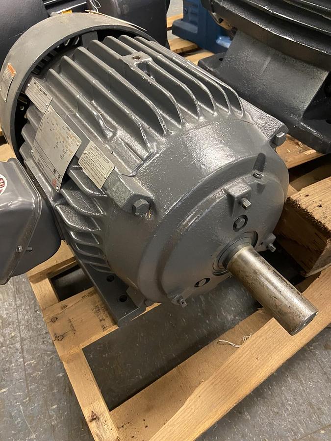 US Motor Nidec,17704796-100,Hostile Duty 15Hp Motor 1775RPM Frame 254T 460V