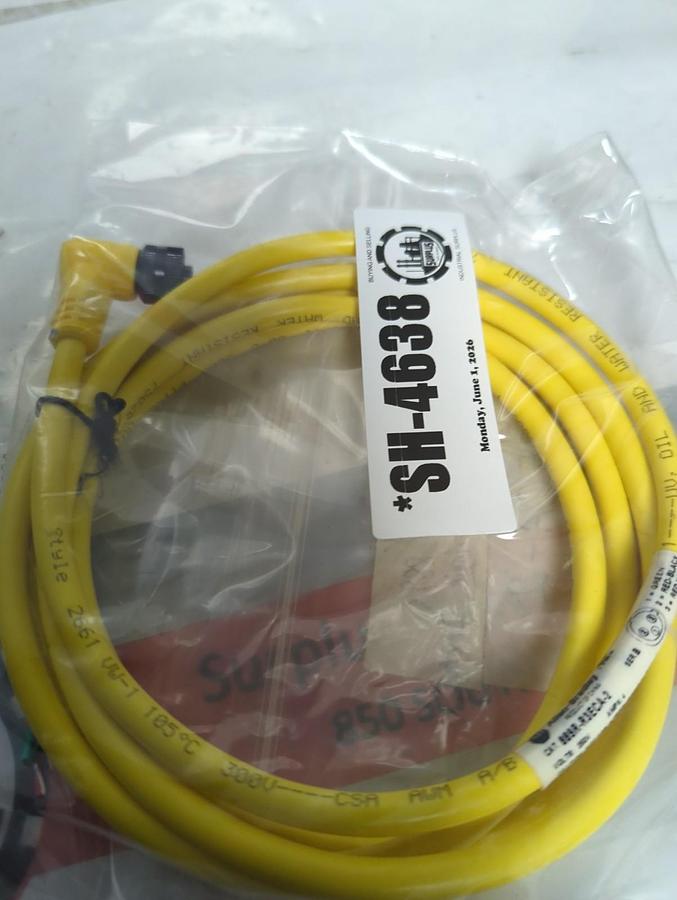 Used ALLEN BRADLEY,889R-R3ECA-2,QD CORDSET SERIES B 3-PIN PRE-OWNED