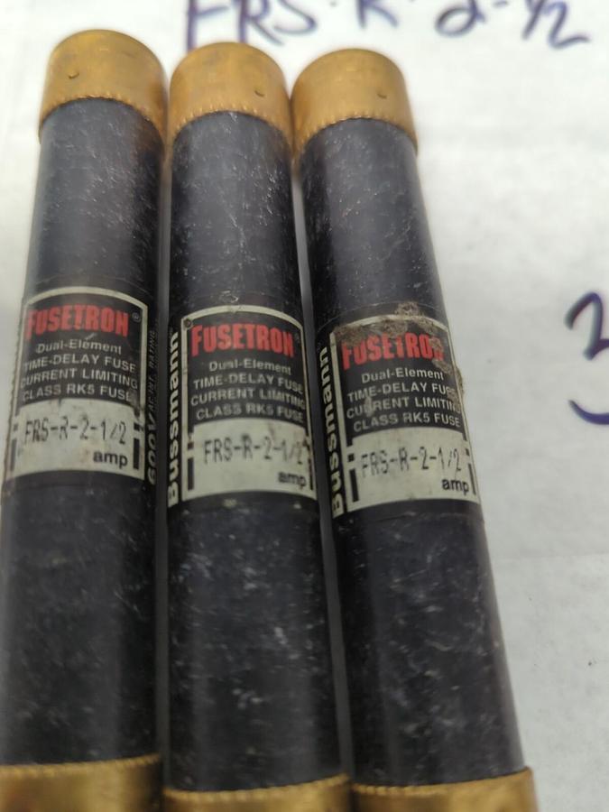 Used COOPER BUSSMANN,FRS-R-2-1/2,FUSETRON 2-1/2 AMP FUSE LOT OF 3 PRE-OWNED