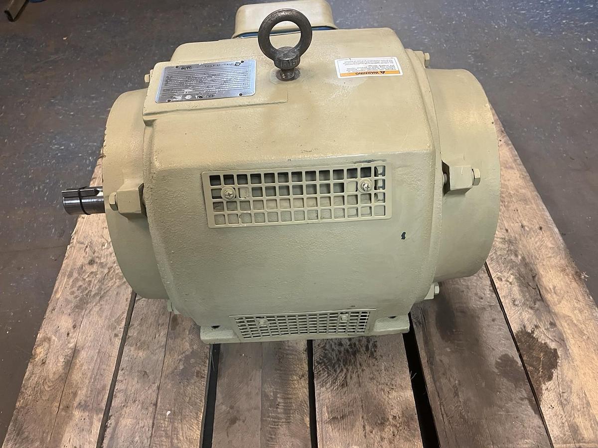 Used GE,5KS286ATE115A,MOTOR 40HP 3550RPM 286TS 3PH 230/460V E755 ODP