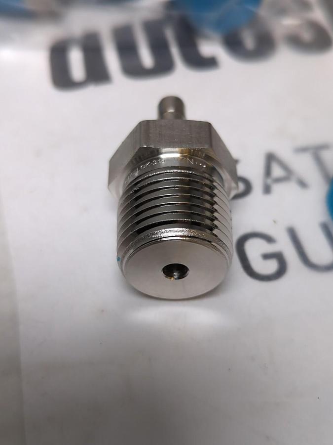 SWAGELOK,SS-4-TA-1-8,1/4X1/2MNPT MALE ADAPTER LOT OF 5 NOS