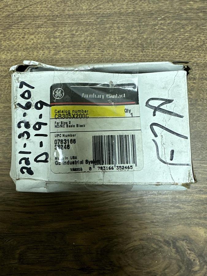 GE,CR305X200C,Aux Contact Block