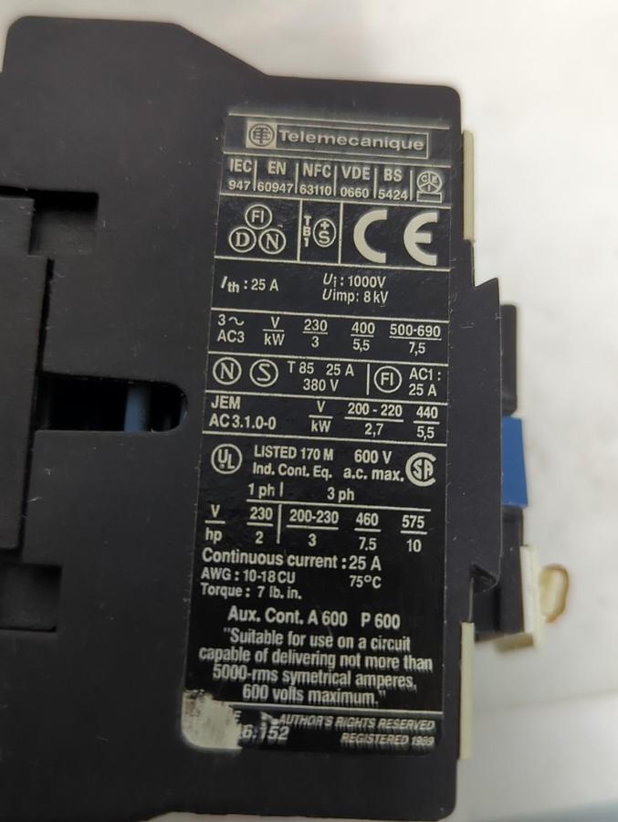 Used TELEMECANIQUE,LP1 D12004,CONTACTOR PRE-OWNED