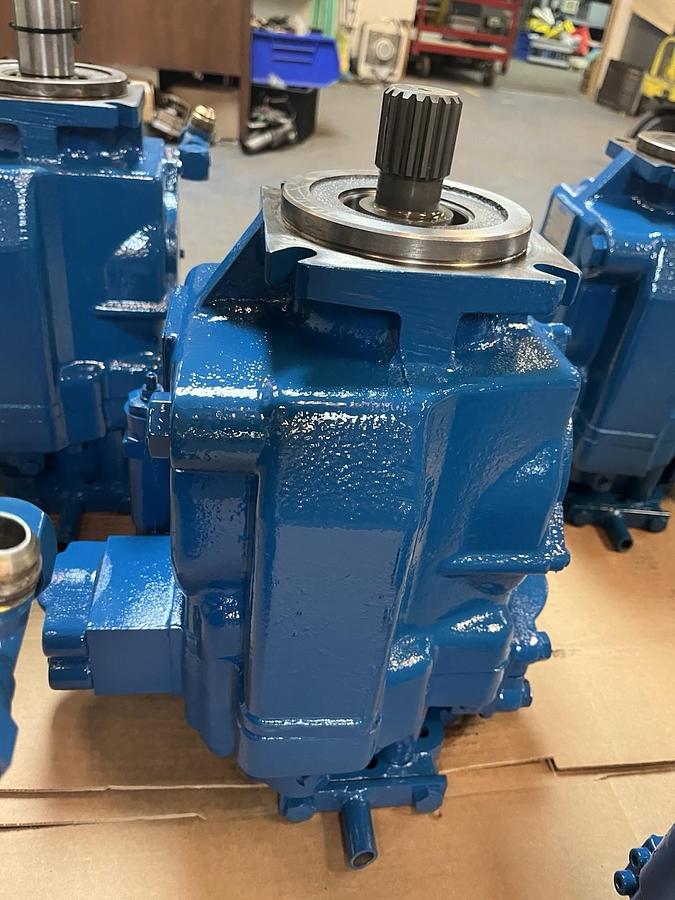 Used VICKERS,PVH131C-RAF-3S-10-CM7-31,HYDRAULIC PISTON PUMP