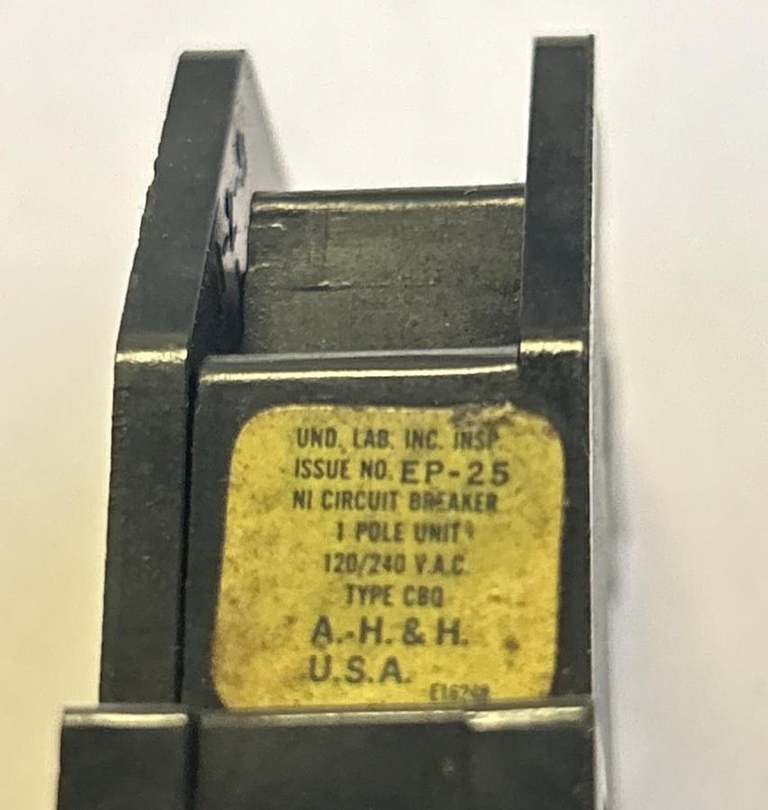 Used ARROW HART,CBQ140,CIRCUIT BREAKER 40A 120/240V 1P LOT OF 5