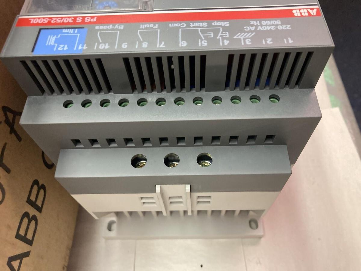 ABB,1SFA-892-002-R1002 PS-S-30/52-500L,Soft Starter