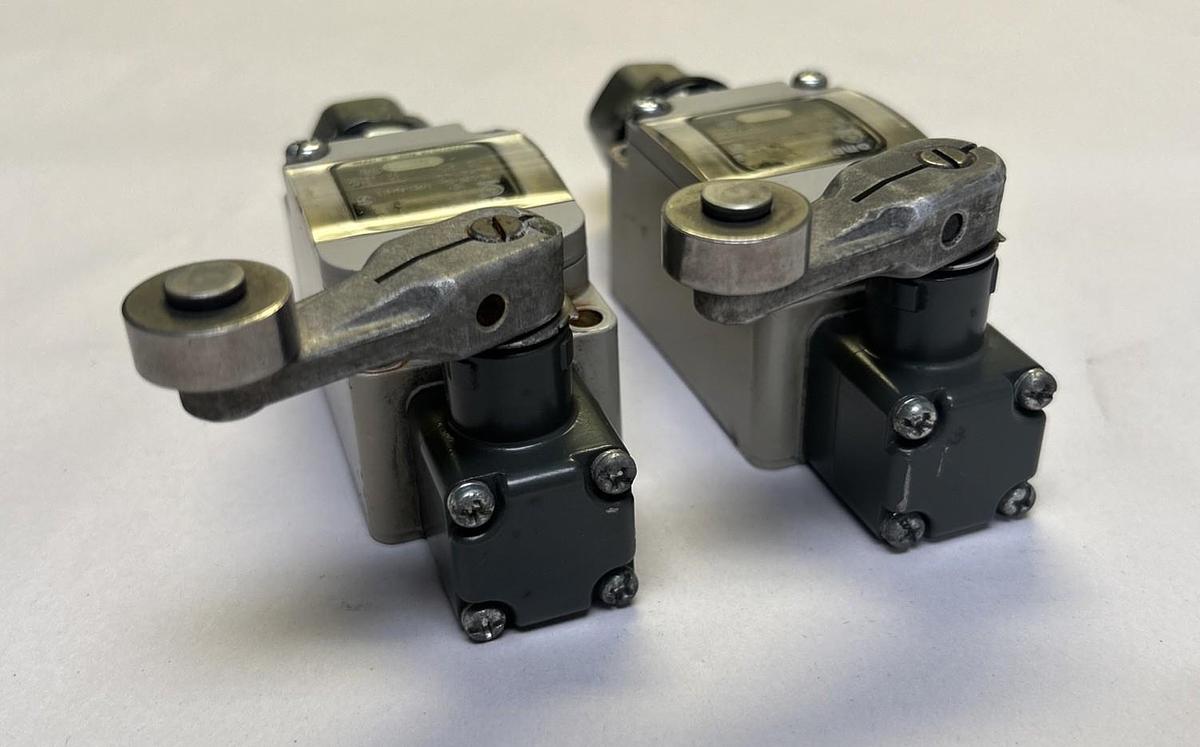 Used OMRON,WLH2-LD,LIMIT SWITCH LOT OF 2