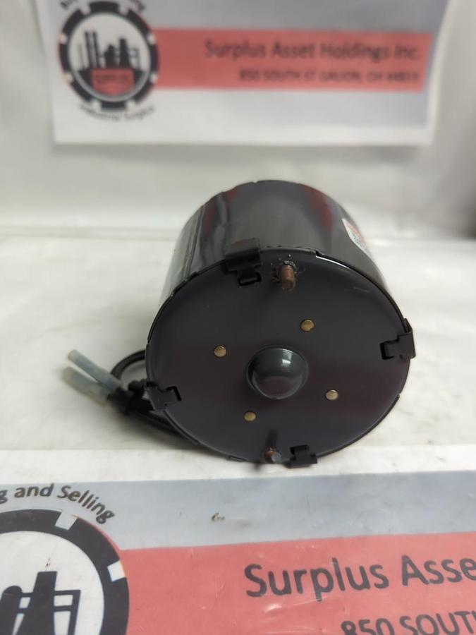 Used DAYTON,3M555B,MOTOR HP 1/40 RPM 1550 HZ 60 PRE-OWNED