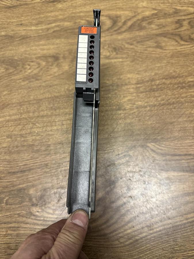Used Allen Bradley,1771-OW,Selectable Contact Output Module