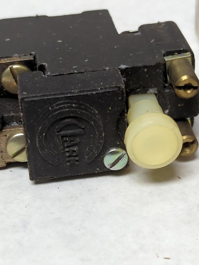 CLARK,7323,OVERLOAD RELAY FOR TYPE S HEATERS 56 AMPS NOS