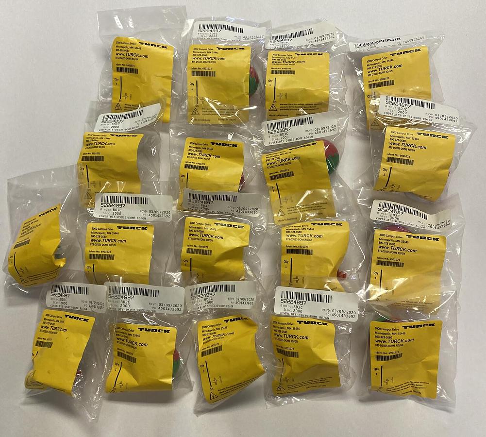 TURCK,BTS-DSU35-DOME RD/GN,DOME LOT OF 18 NEW