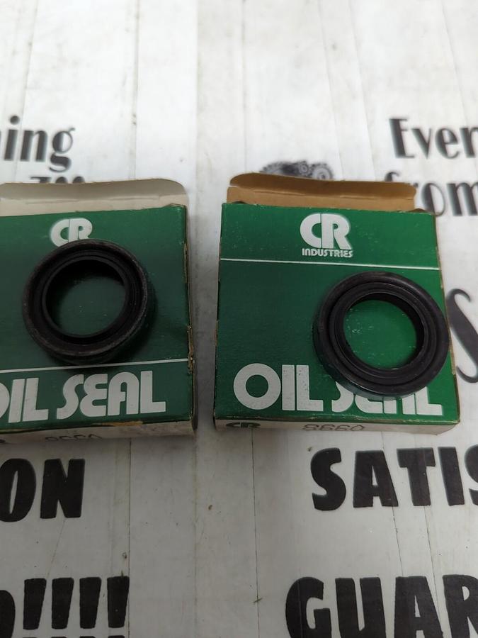 CHICAGO RAWHIDE,8660,OIL SEALS LOT OF 2 NOS
